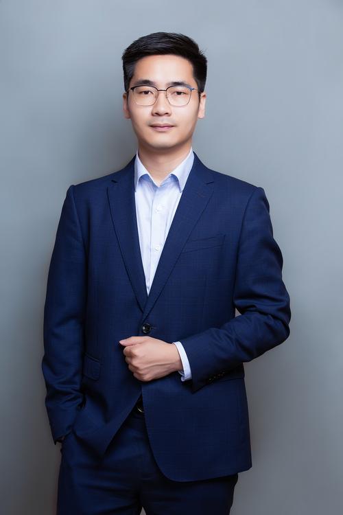 杨权 后期制作总监